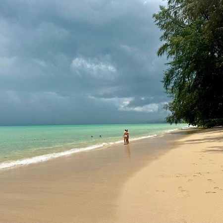 Ao Thong Beach Resort Bang Sak Exterior photo